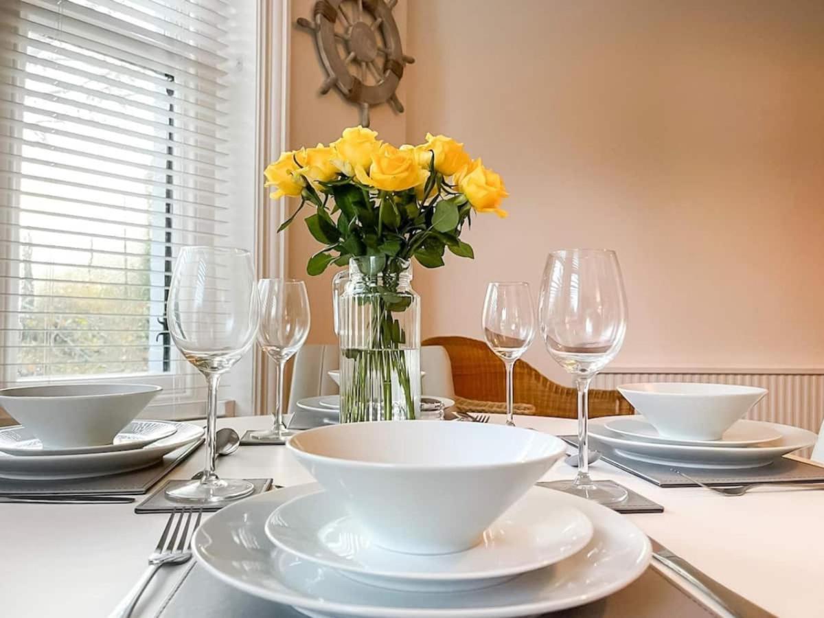 Sail Away. 1-Bed Apartment Close To The Beach Bournemouth Eksteriør bilde